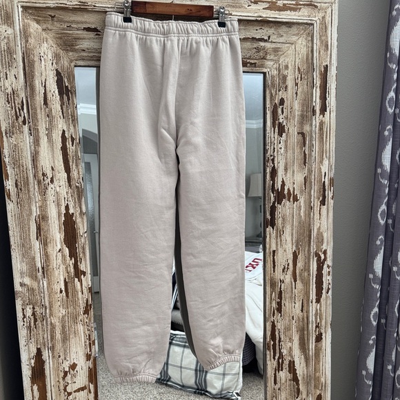 ALO women’s sweat pants Beige Jogger Pants - Picture 5 of 5